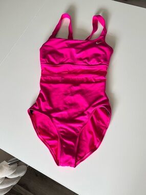 Women Nike Pink One Piece Swimsuit Bodysuit L